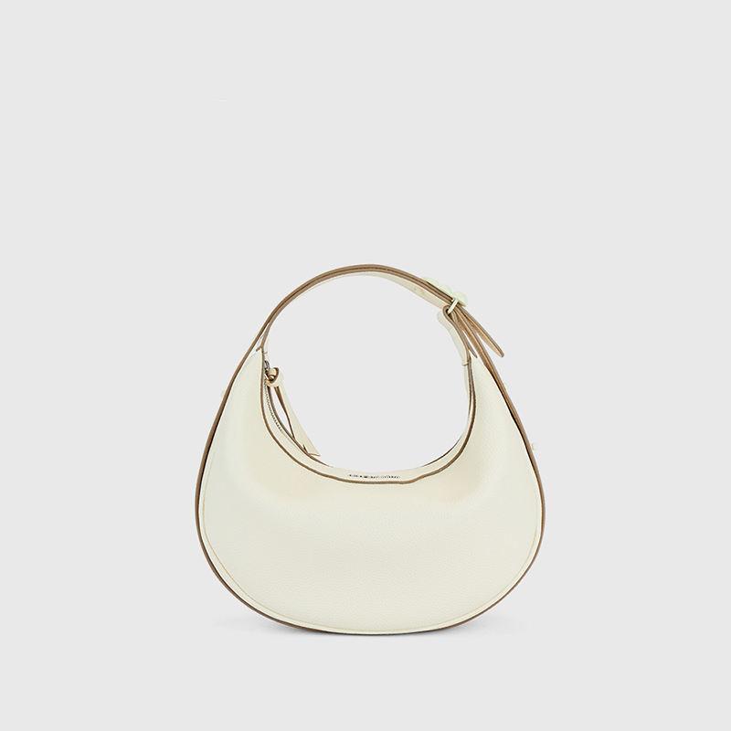 Chic Crescent Leather Crossbody Bag - Soft & Stylish