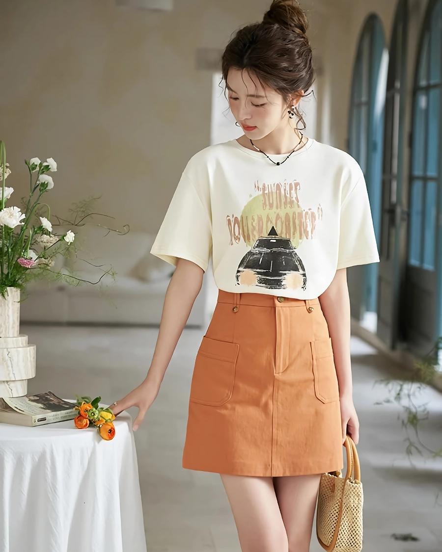 Spring Orange A-Line Skirt with High Waist and Symmetric Pockets