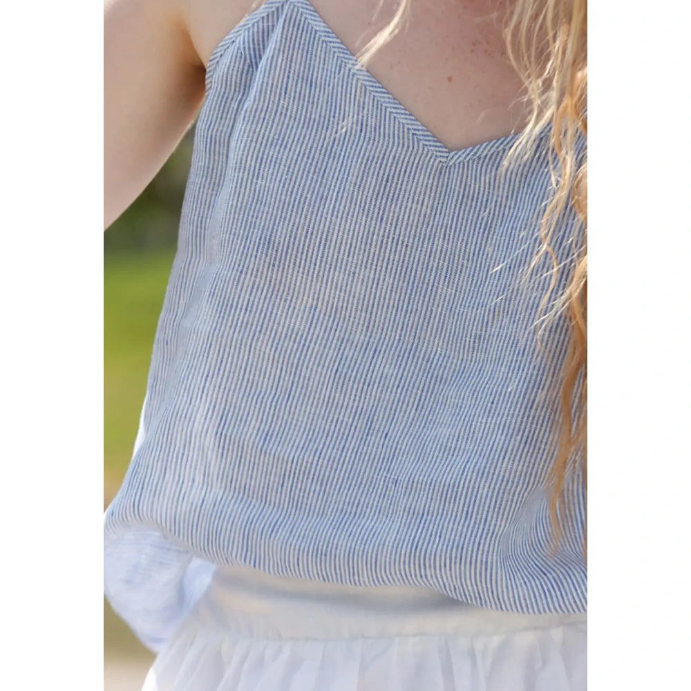 Top camisero de lino a rayas de verano con tirantes ajustables