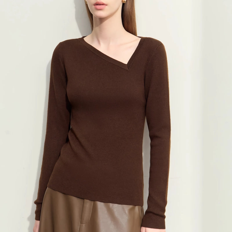 Herbstlicher asymmetrischer, diagonaler V-Ausschnitt-Slim-Pullover