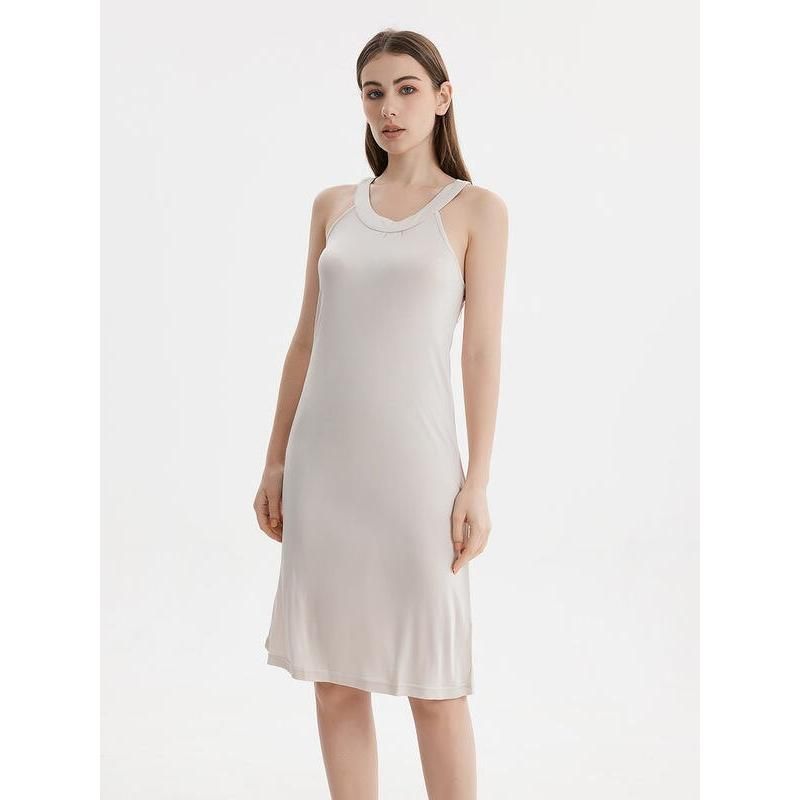 Elegant Silk Blend Halterneck Midi Dress