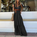 Vestido evasé plisado sin mangas con detalle de encaje
