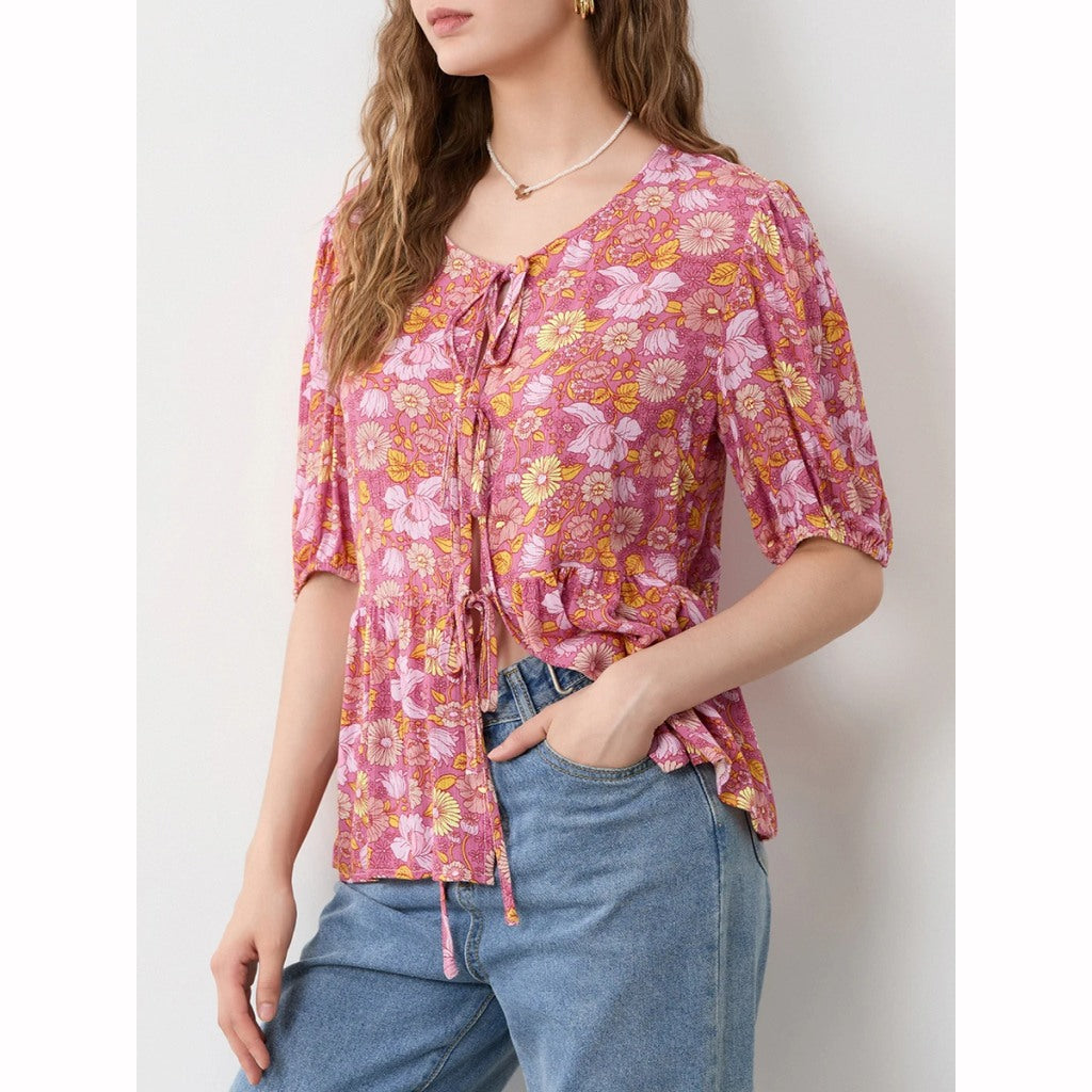 Bluse mit V-Ausschnitt und Blumenmuster