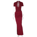 Vestido largo plisado de manga corta con cuello en V profundo