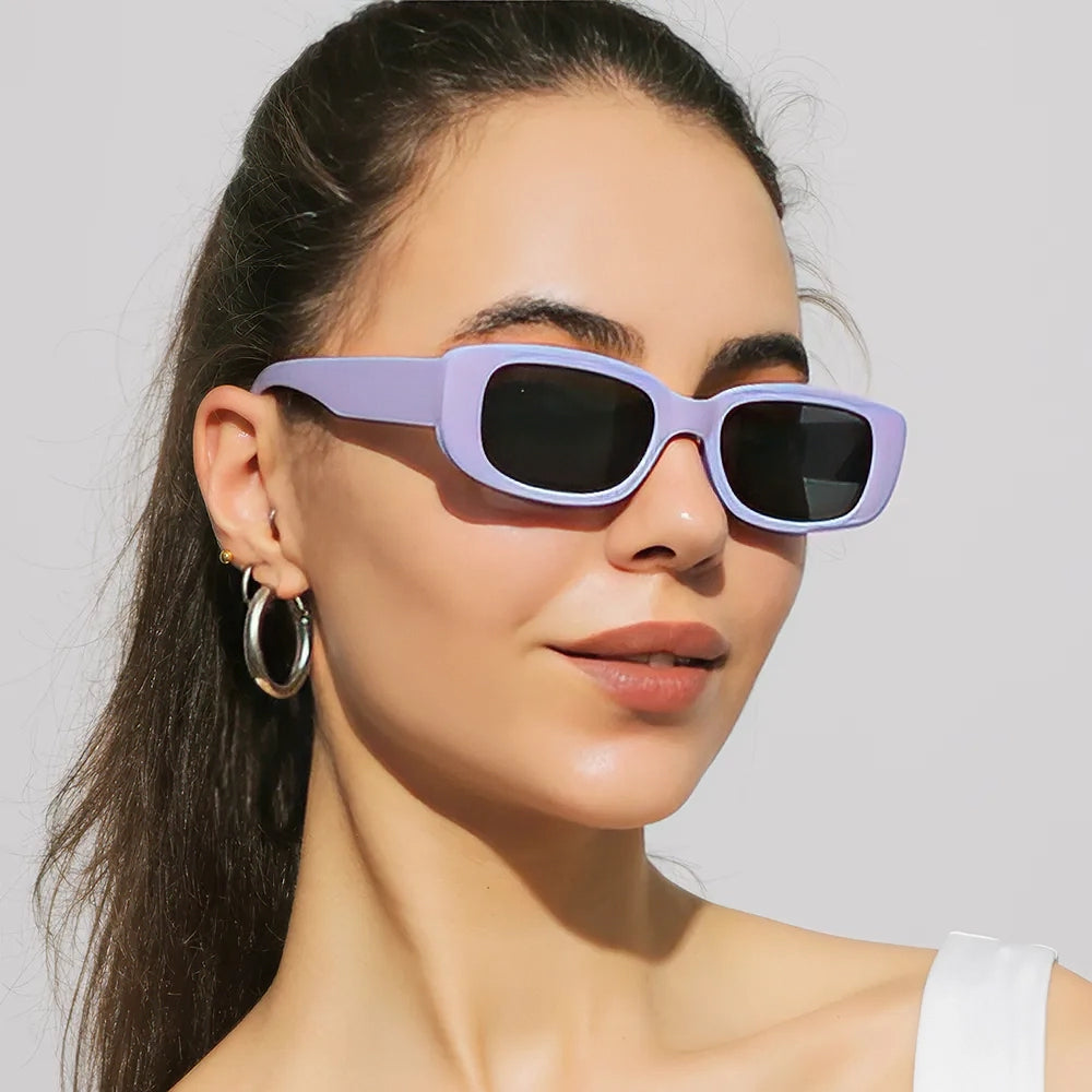 Chic Black Rectangle Sunglasses