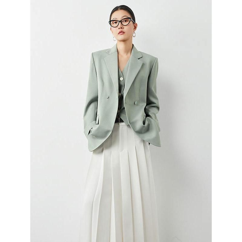 Elegante blazer cruzado verde