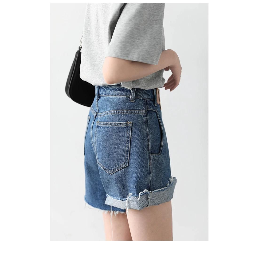 Retro-blaue Jeansshorts mit hoher Taille für Damen