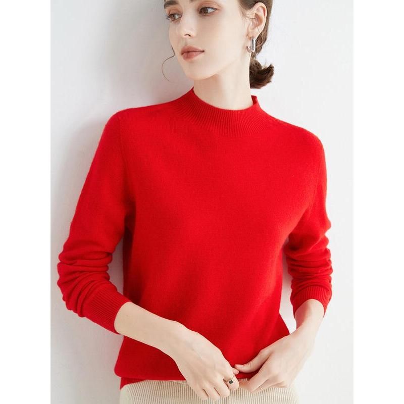 Luxurious Merino Wool Mock-Neck Pullover for Women