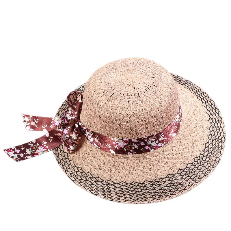 Elegante sombrero para el sol con cinta floral