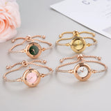 Reloj de cuarzo de lujo para mujer: elegante reloj de pulsera de acero inoxidable con esfera pequeña