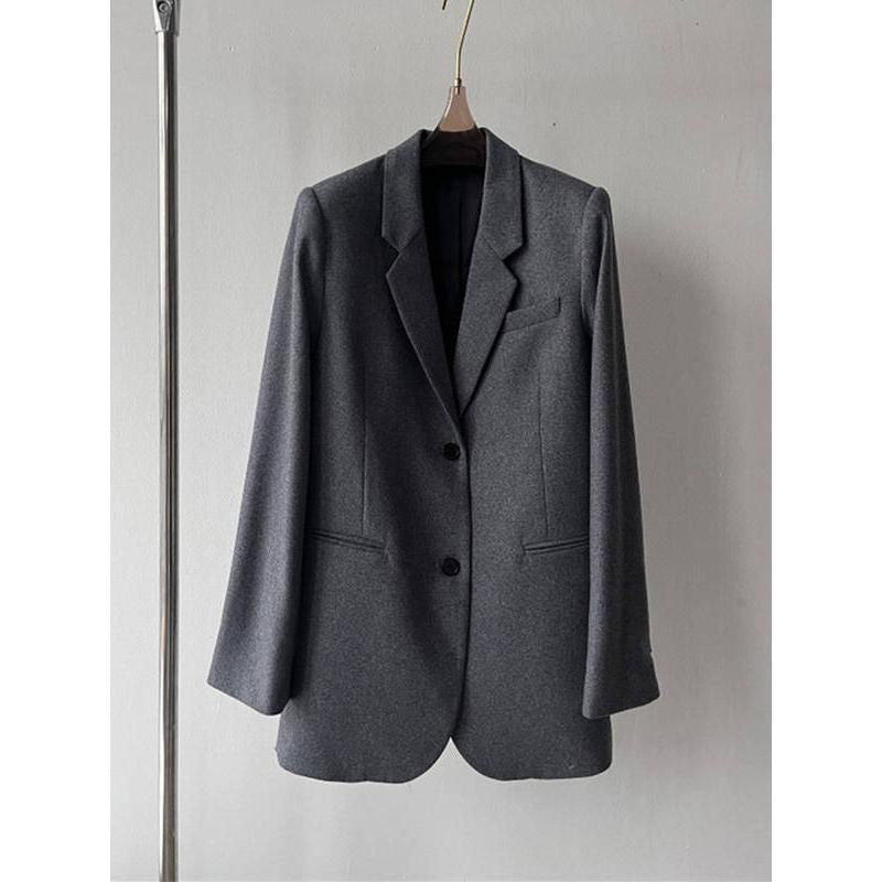 Elegant Women's Woolen Blazer