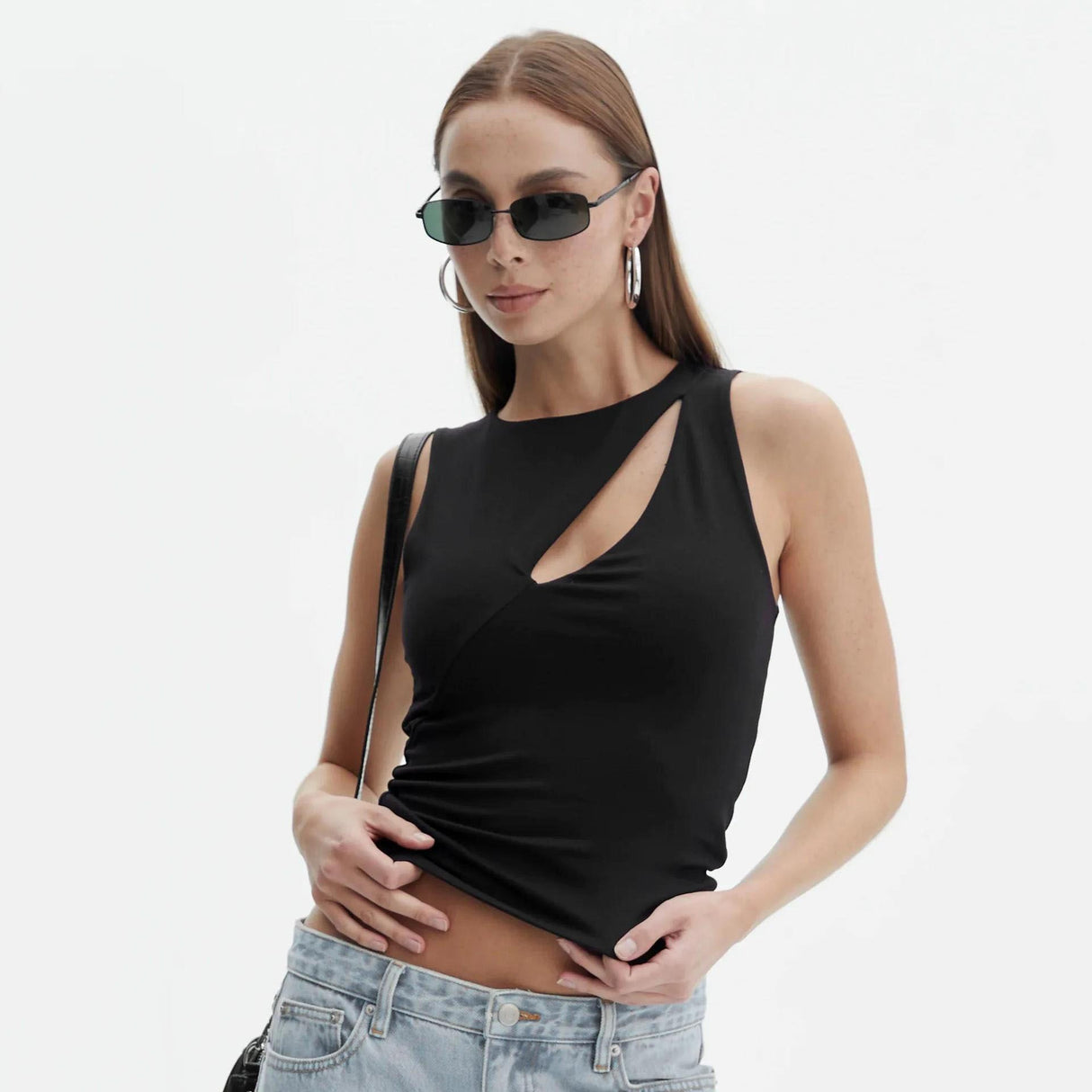 Sommerliches, schickes, ärmelloses Stricktop mit Cut-Out für Damen