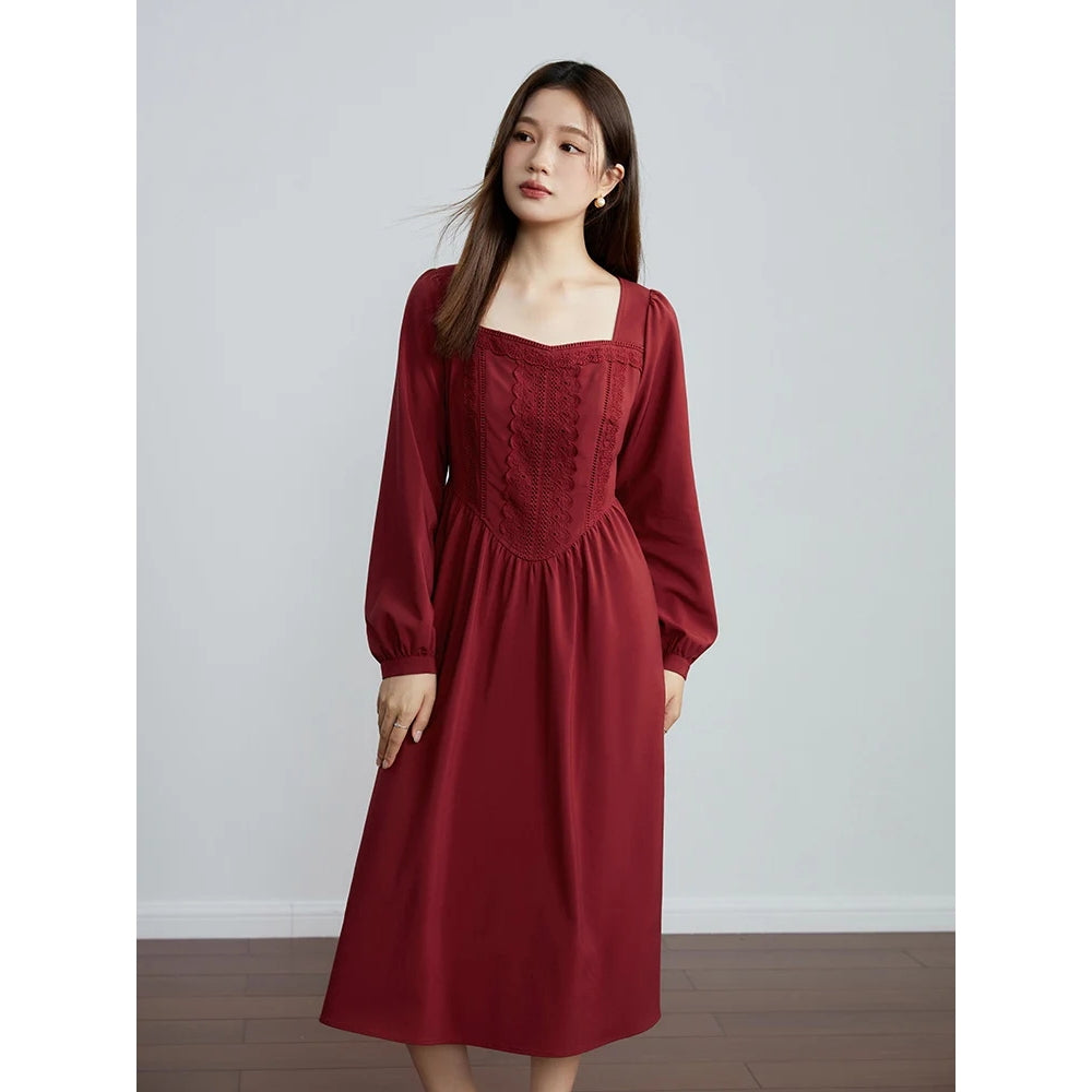 Retro Red Long Sleeve Square Neck Dress with Lace Decoration