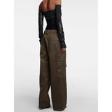 Slim-Fit Contrasting Cargo Pants with Removable Girdle