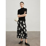 Floral Jacquard Woolen Knit Skirt