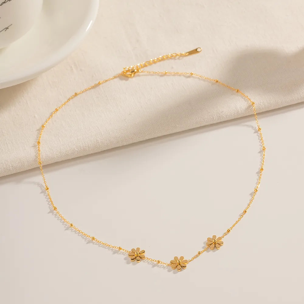 Golden Daisy Trio Necklace