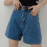 Lässige Jeansshorts mit hoher Taille