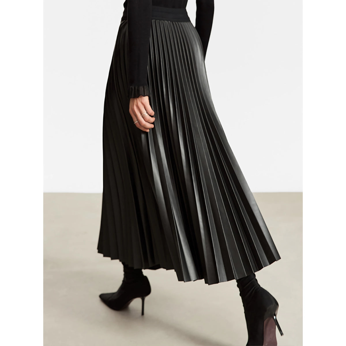 Minimalist A-Line Pleated Leather Skirt for Women