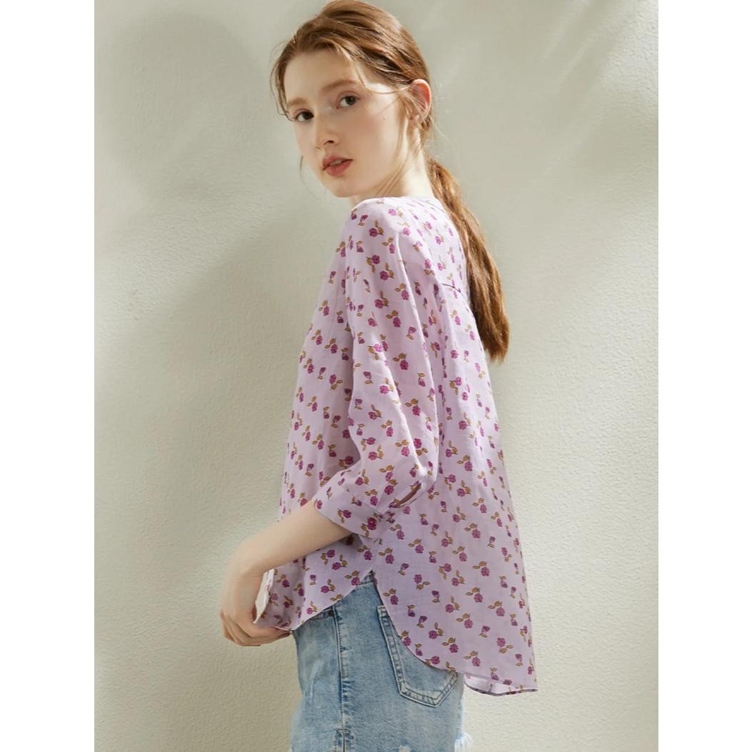 Bluse aus Ramie mit Frühlingsblüten