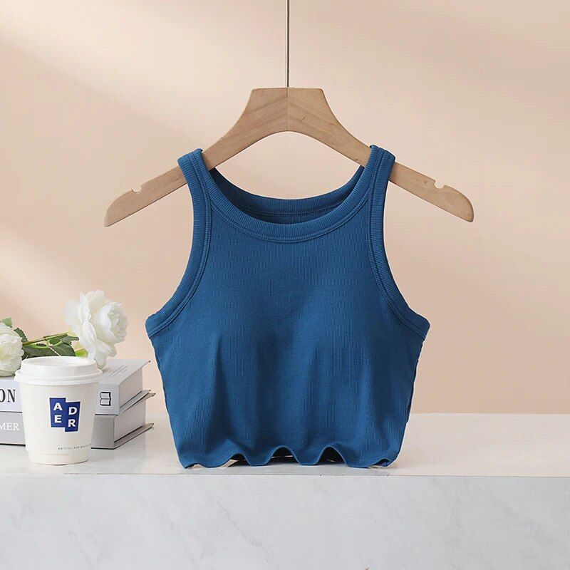 Elegantes geripptes Camisole-Crop-Top mit integrierter Polsterung