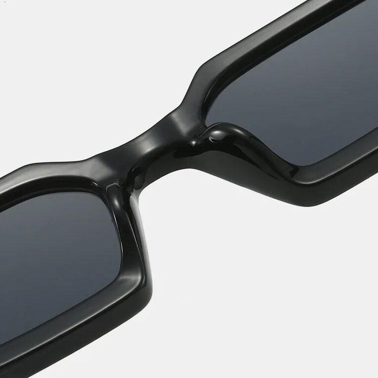 Gafas de sol envolventes con lentes degradadas