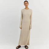 Elegant Pleated Knit Dress