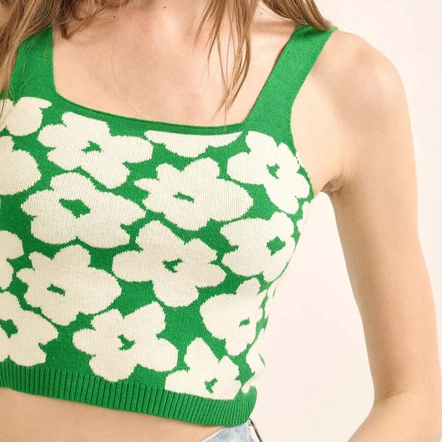 Top sin mangas con suéter sin mangas de crochet floral