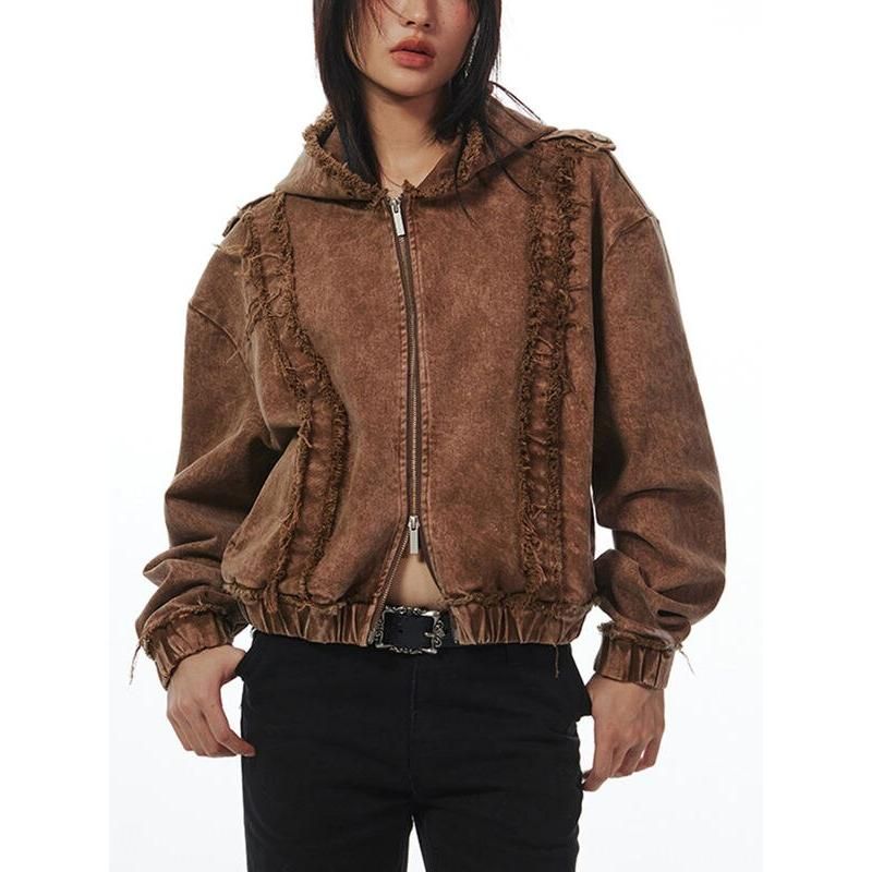 Elegante chaqueta vaquera con capucha