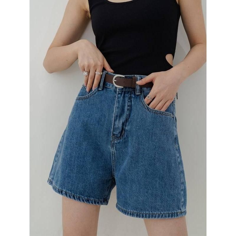 Lässige Jeansshorts mit hoher Taille