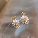 Pendientes elegantes con forma de piña y perlas para mujer