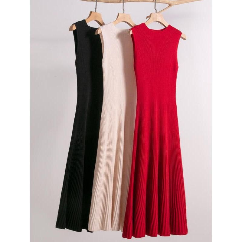 Elegant Sleeveless Wool Blend Mid-Calf Dress