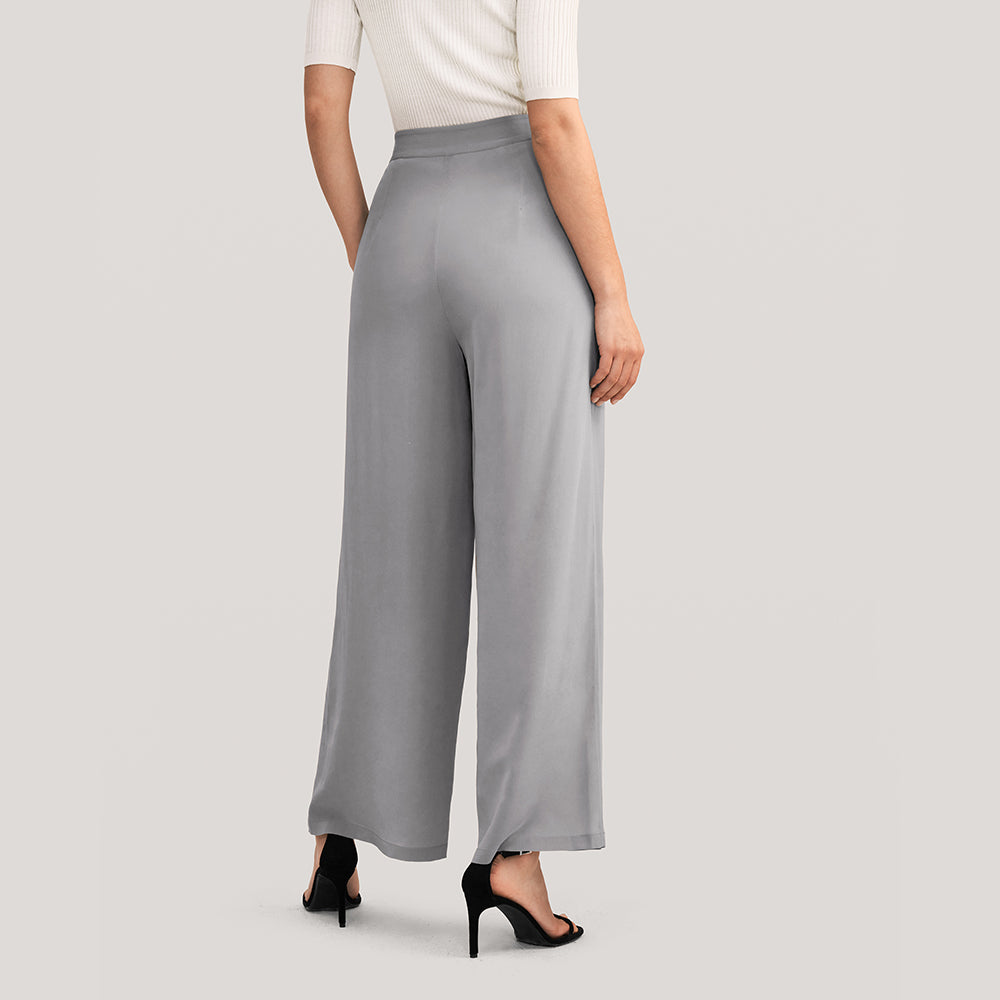 Pantalones anchos de seda elegantes