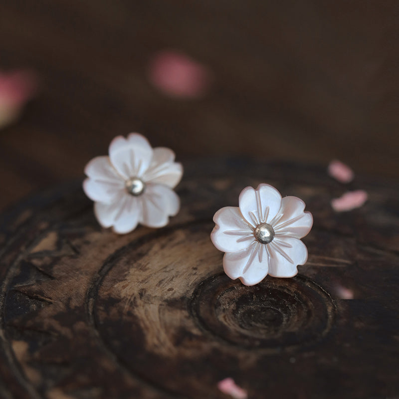 Women's 925 Sterling Silver Shell Small Flower Earrings - Dazpy