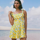 Vestido playero de verano sin mangas con estampado de frutas