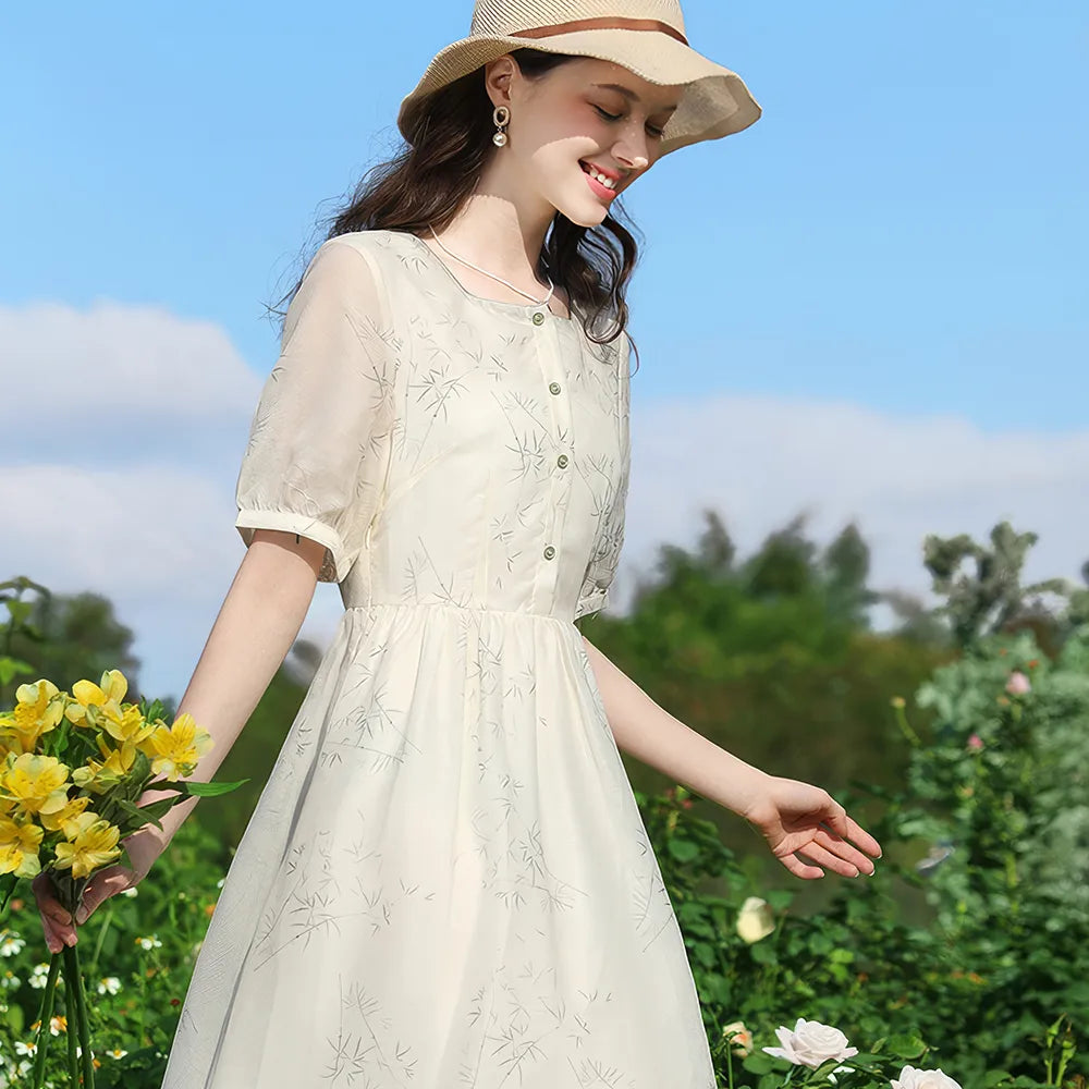 Vestido de verano con cuello cuadrado y flores francesas