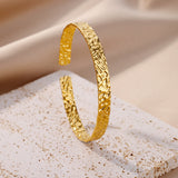 Pulsera de acero inoxidable ajustable dorada para mujer