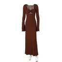 Vestido largo evasé con cuello en U y manga larga