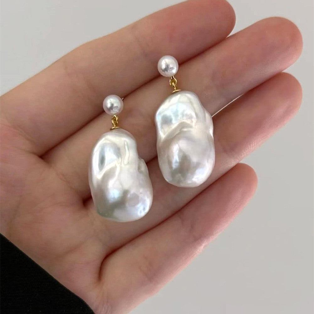 Women's Fashion Personality Pearl Earrings - Dazpy