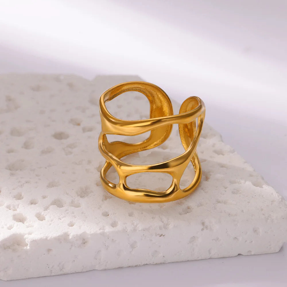 Minimalist Geometric Twisted Stainless Steel Ring