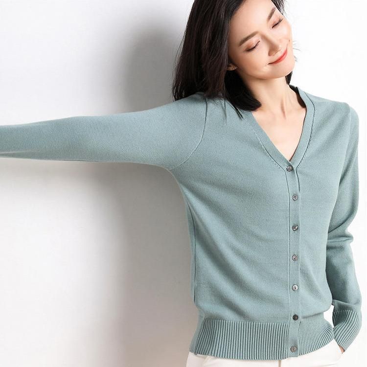 Chic V-Neck Single Breasted Cardigan