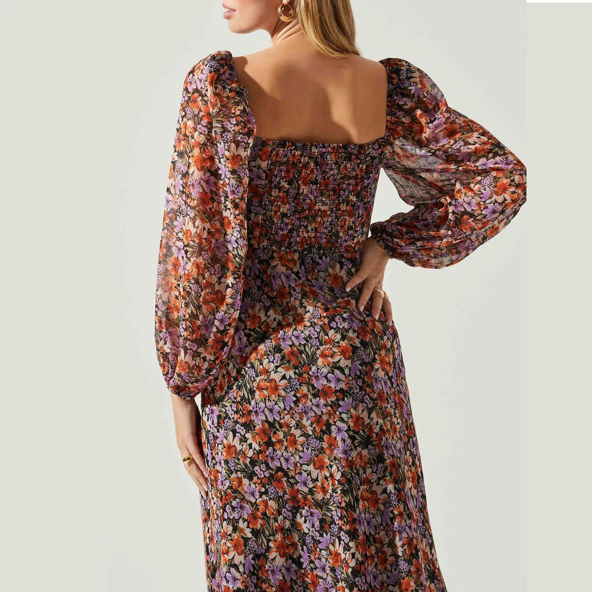 Boho Chic Floral Midi Dress - Sweetheart Neckline, Long Puff Sleeves, Elegant Lace Detail