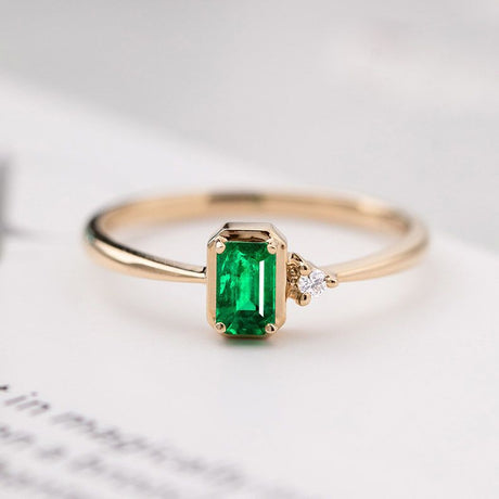 Women's Emerald Diamond Ring With Colored Stones - Dazpy