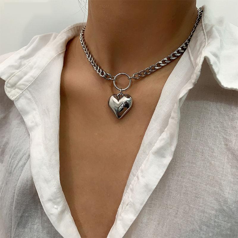 Heart Pendant Punk Choker - Fashion Metal Link Chain Necklace for Women