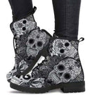 Botines de mujer con cordones en material sintético estampado