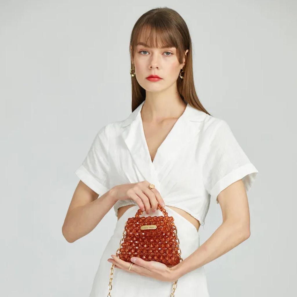 Bolso bandolera con cuentas de piedra y perlas de cristal