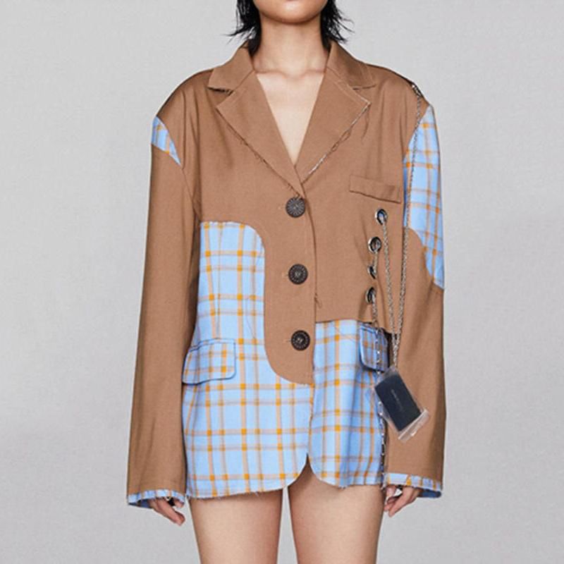 Chic Winter Checkered Blazer with Chain Accent for Women