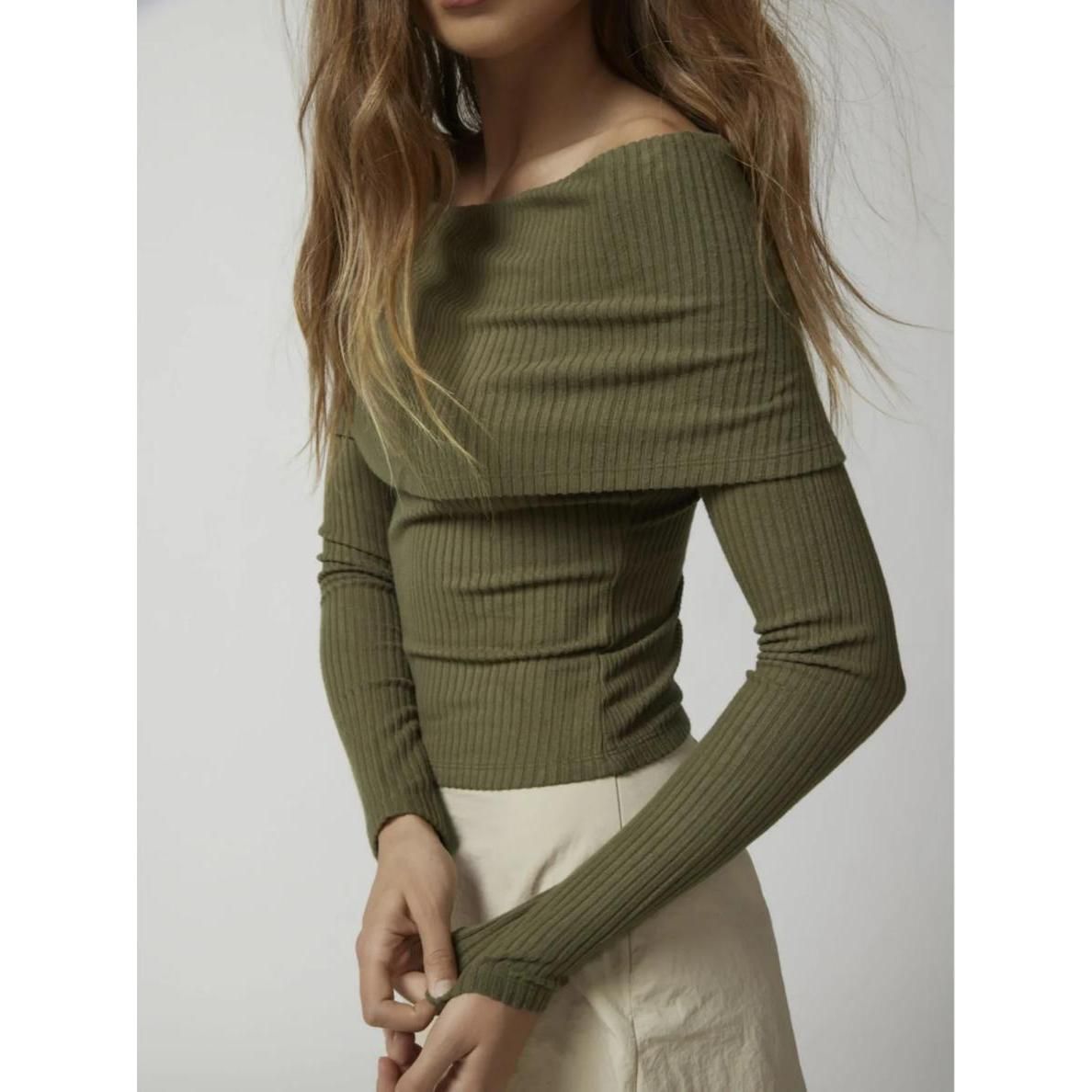 Eleganter Off-Shoulder Strickpullover