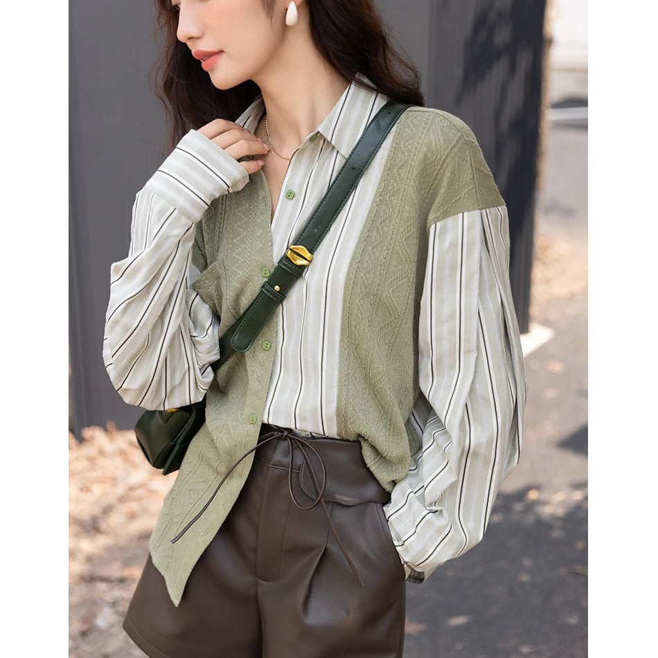 Blusa informal de cuello vuelto a rayas con retazos de punto coreano de otoño para mujer