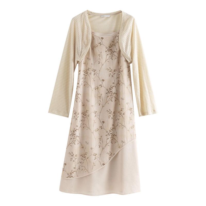 Elegant Floral A-Line Midi Dress with Lace Details