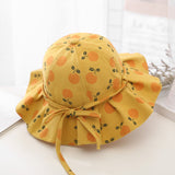 Adorable gorro de pescador de algodón con estampado de frutas para niñas pequeñas con lazo